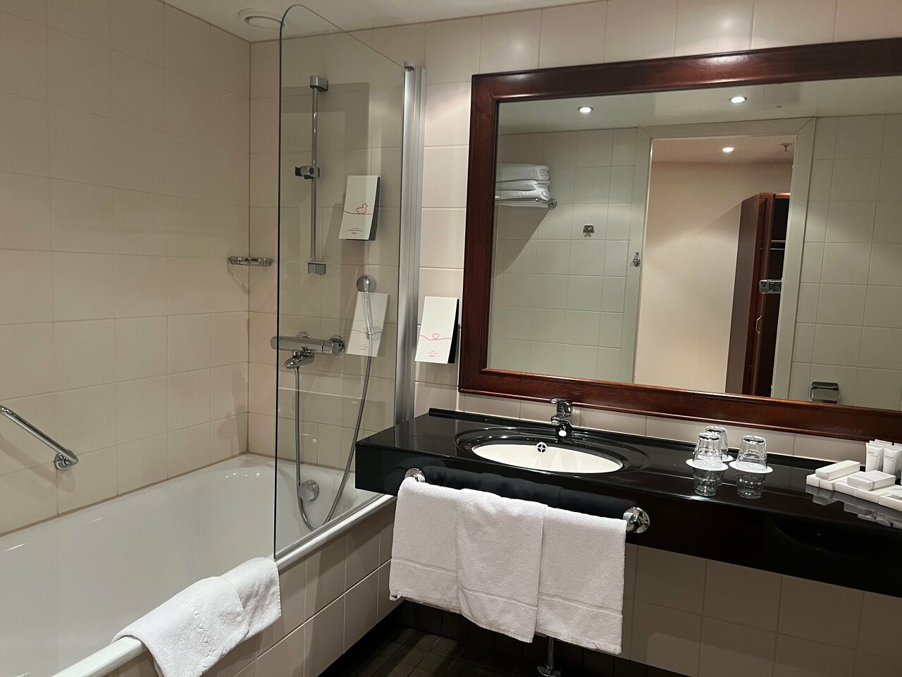 Гостиница Cosmos St. Petersburg Olympia Garden Hotel Санкт-Петербург