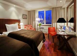 Гостиница Cosmos St. Petersburg Olympia Garden Hotel Санкт-Петербург Стандартный двухместный номер с 2 односпальными кроватями-1